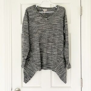 LOGO BY LORI GOLDSTEIN sweater size M black white cotton cashmere v-neck